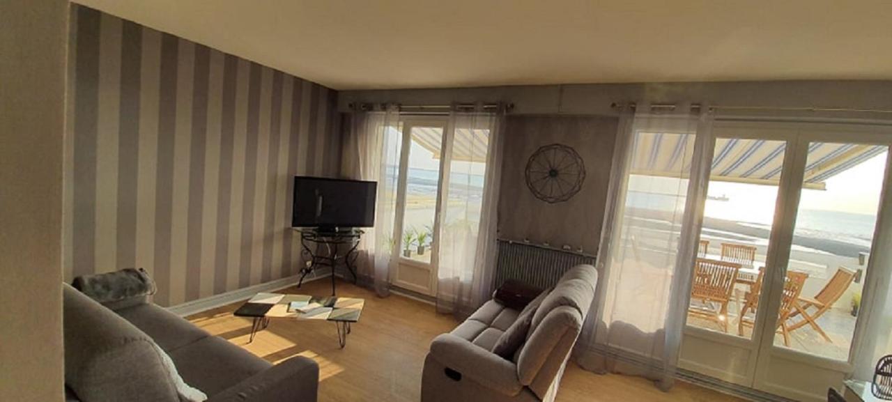 Superbe Appartement Avec Terasse Face A La Mer Boulogne-sur-Mer Exterior foto